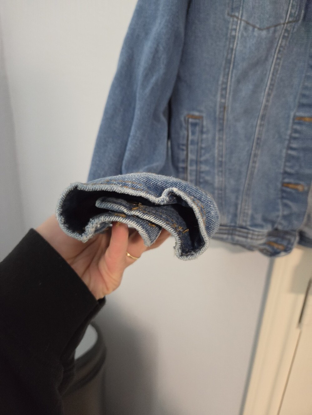 Universal Thread Light Blue Denim Jacket with Button Front Size Small - Picture 2 of 10